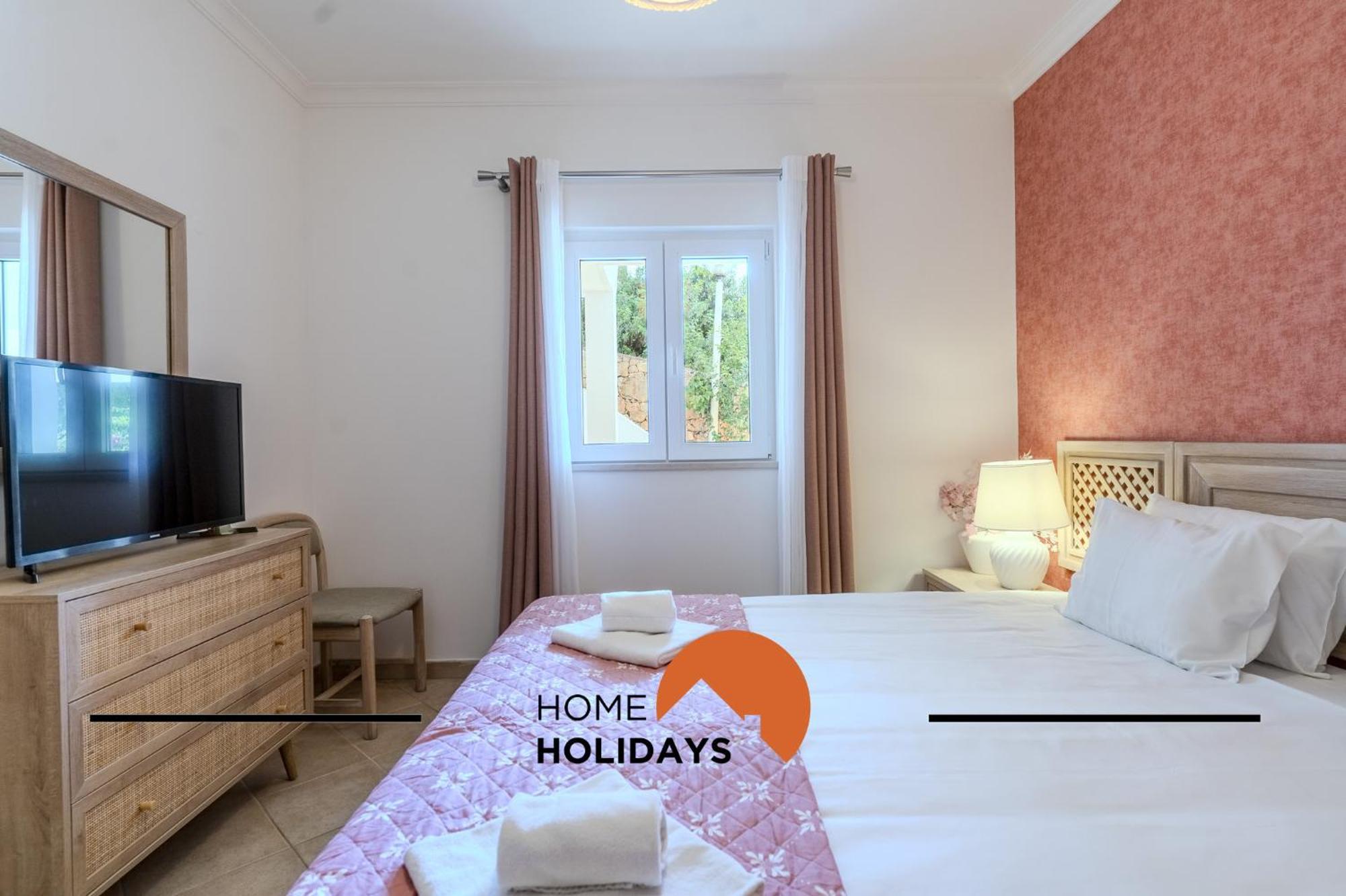 #322 Family By Holidays * Albufeira