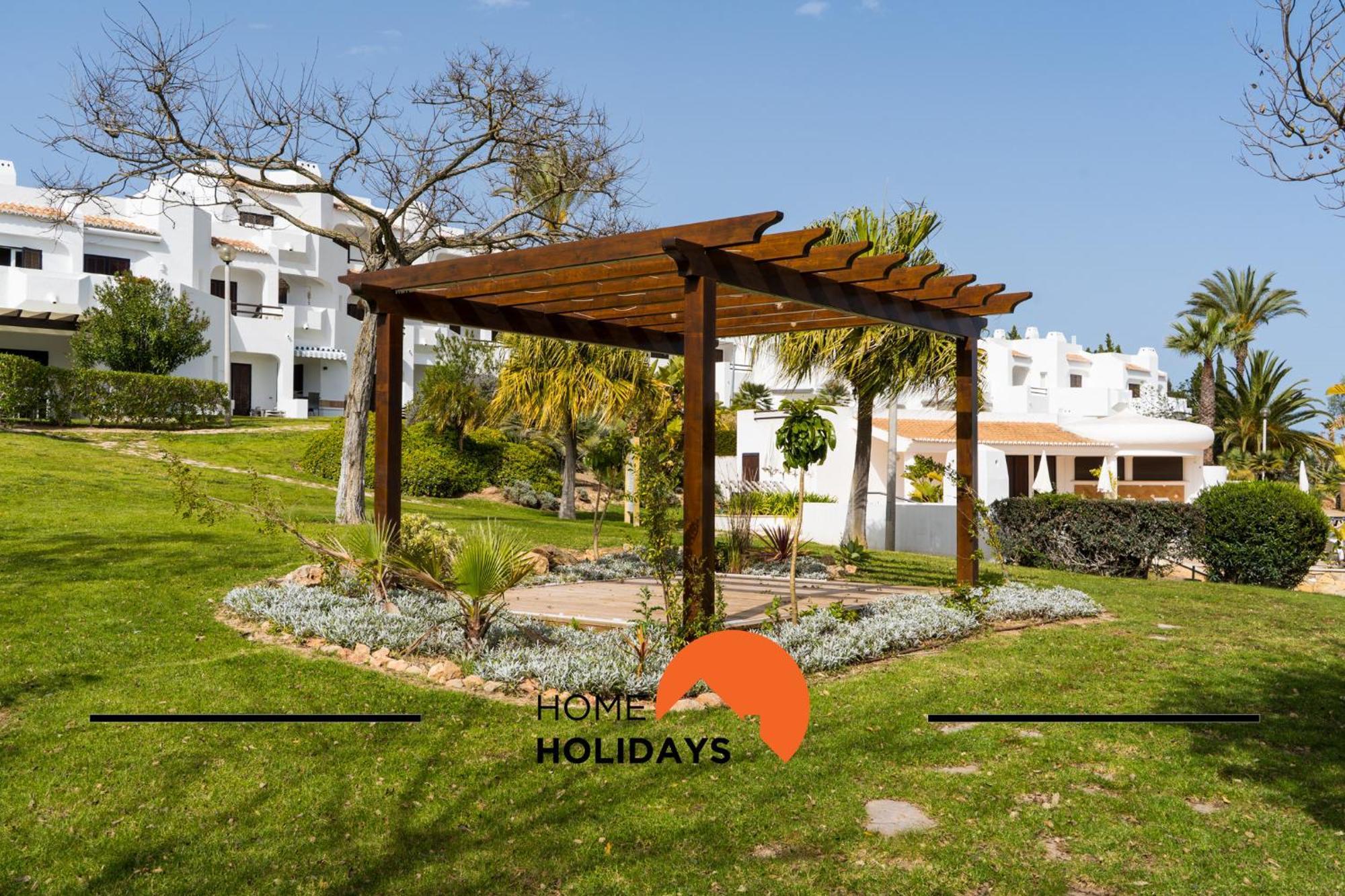 #322 Family By Holidays * Albufeira