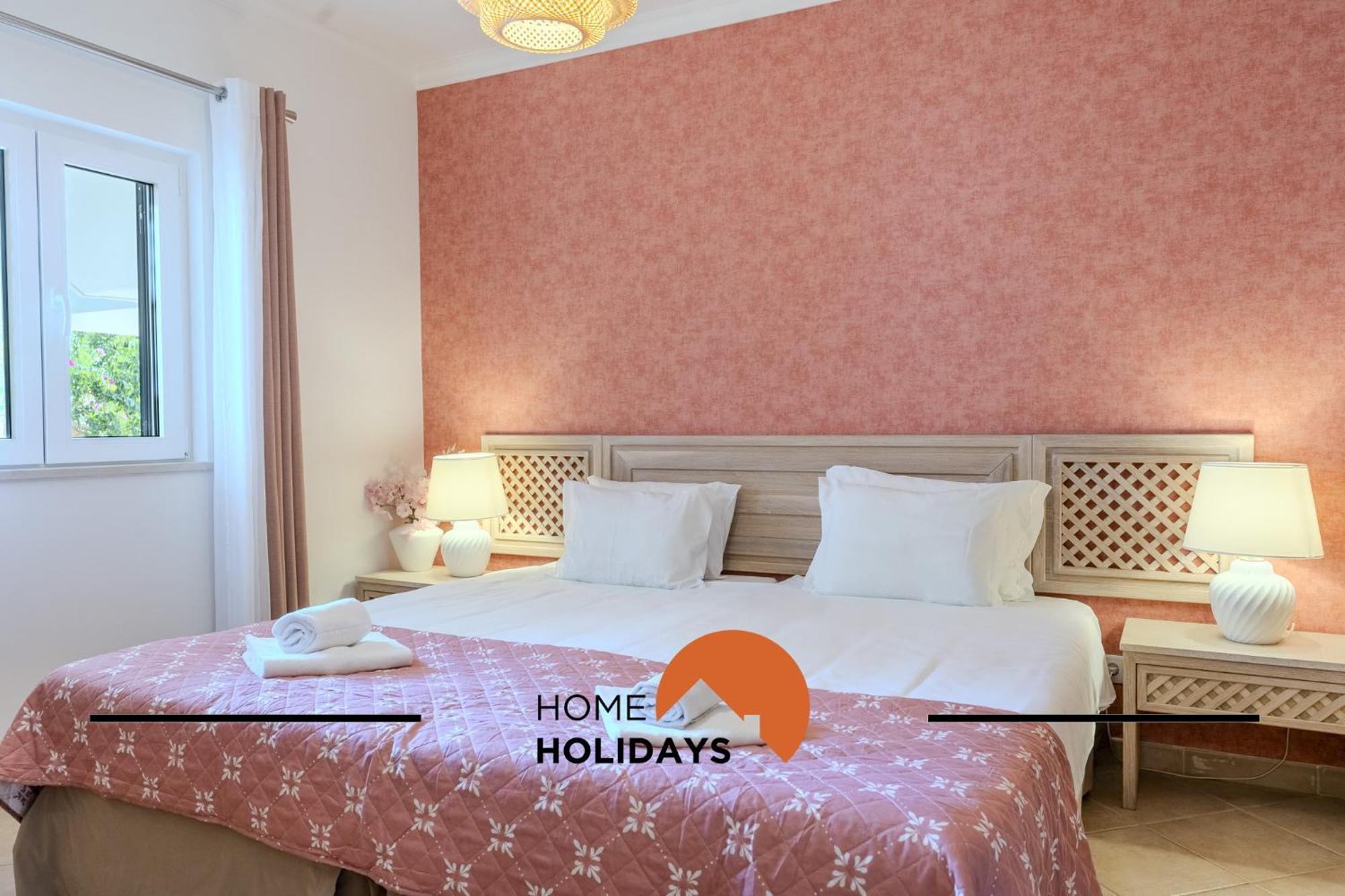 Apartment #322 Family By Holidays