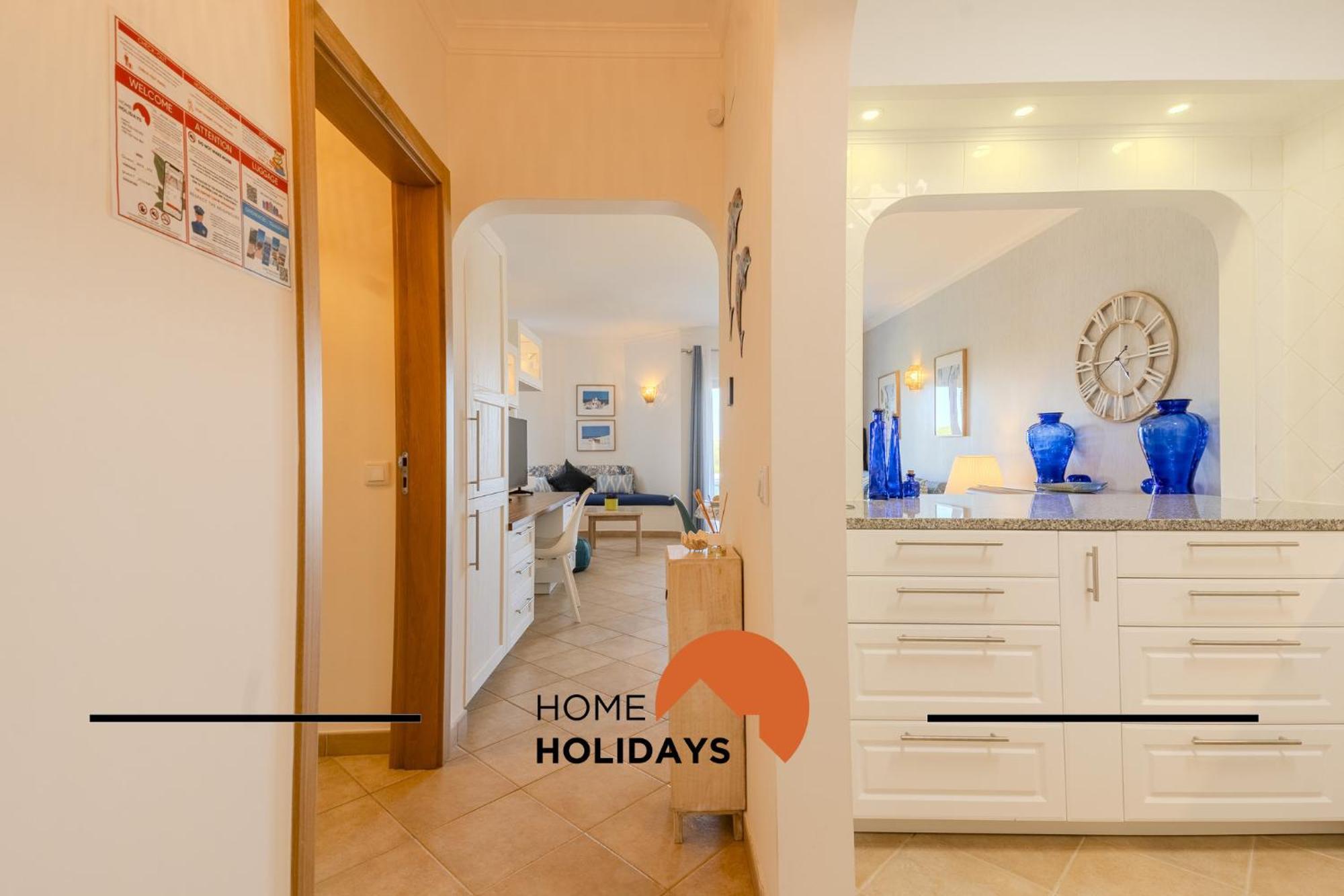 Apartment #322 Family By Holidays *