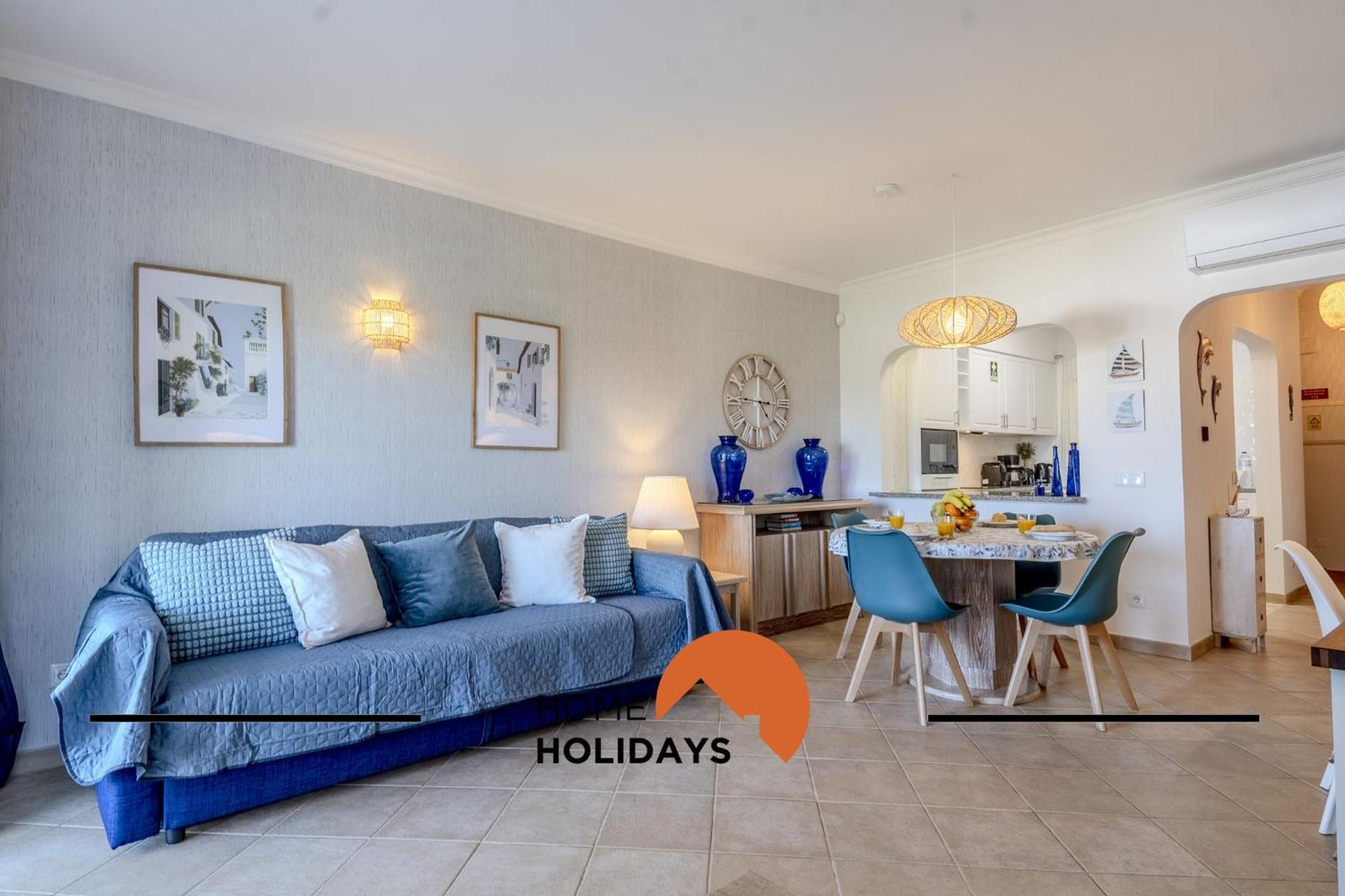 #322 Family By Holidays Apartment
