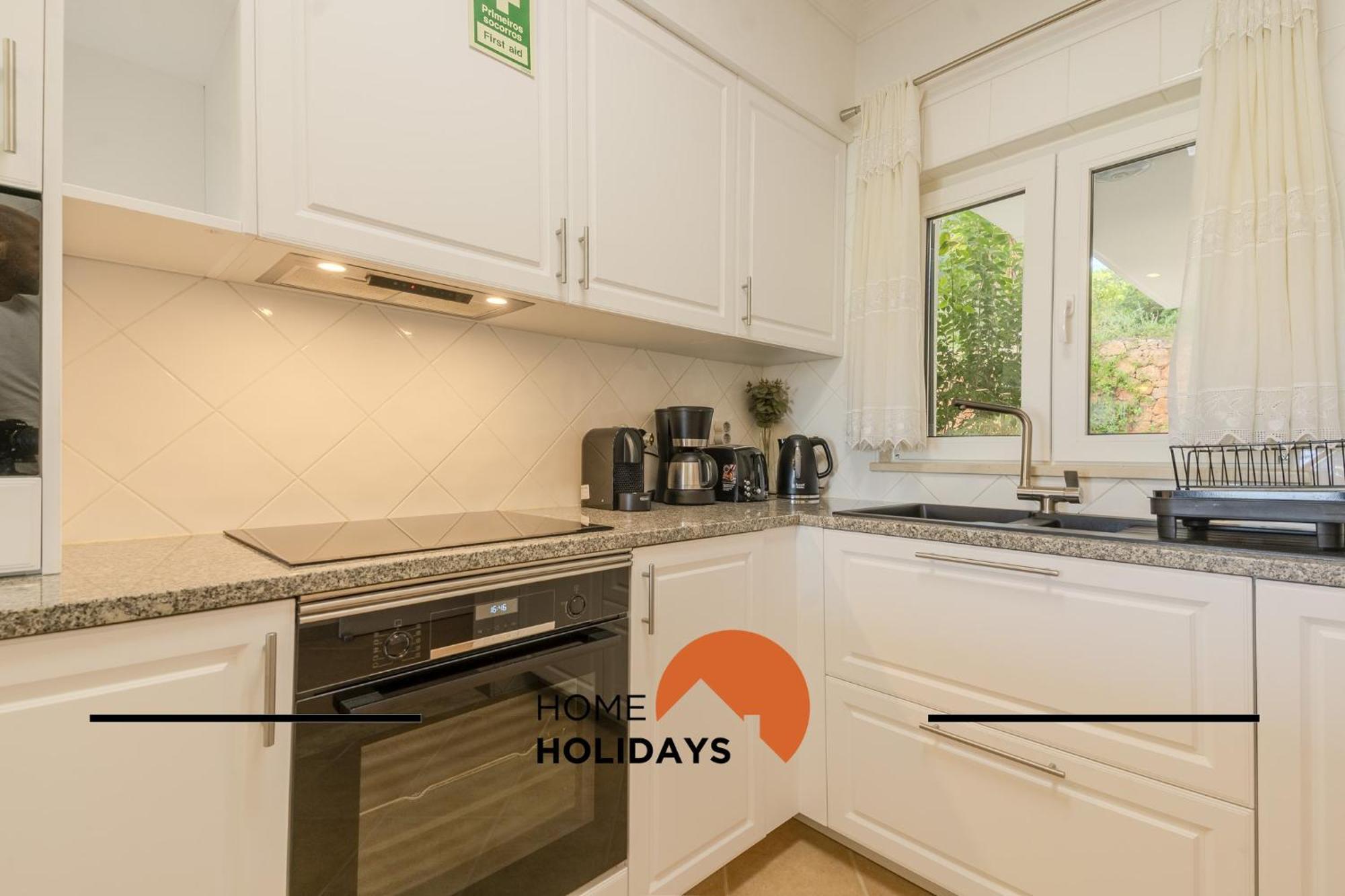 #322 Family By Holidays Apartment