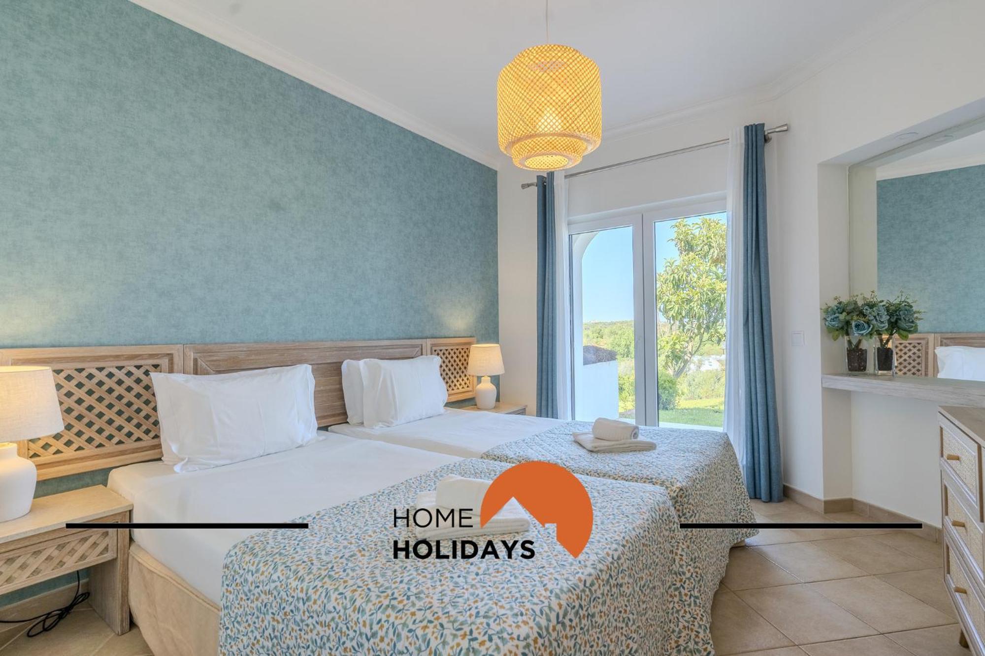 Apartment #322 Family By Holidays *