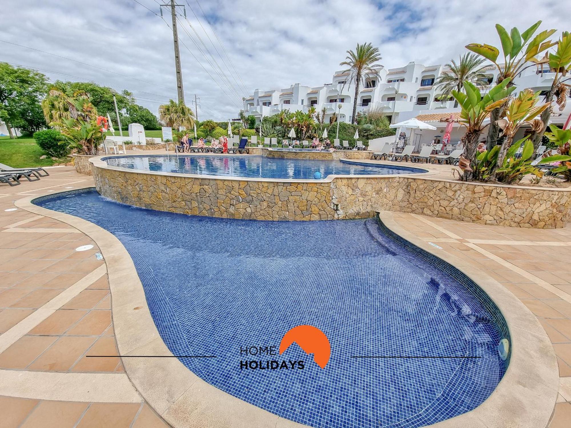 #322 Family By Holidays * Albufeira