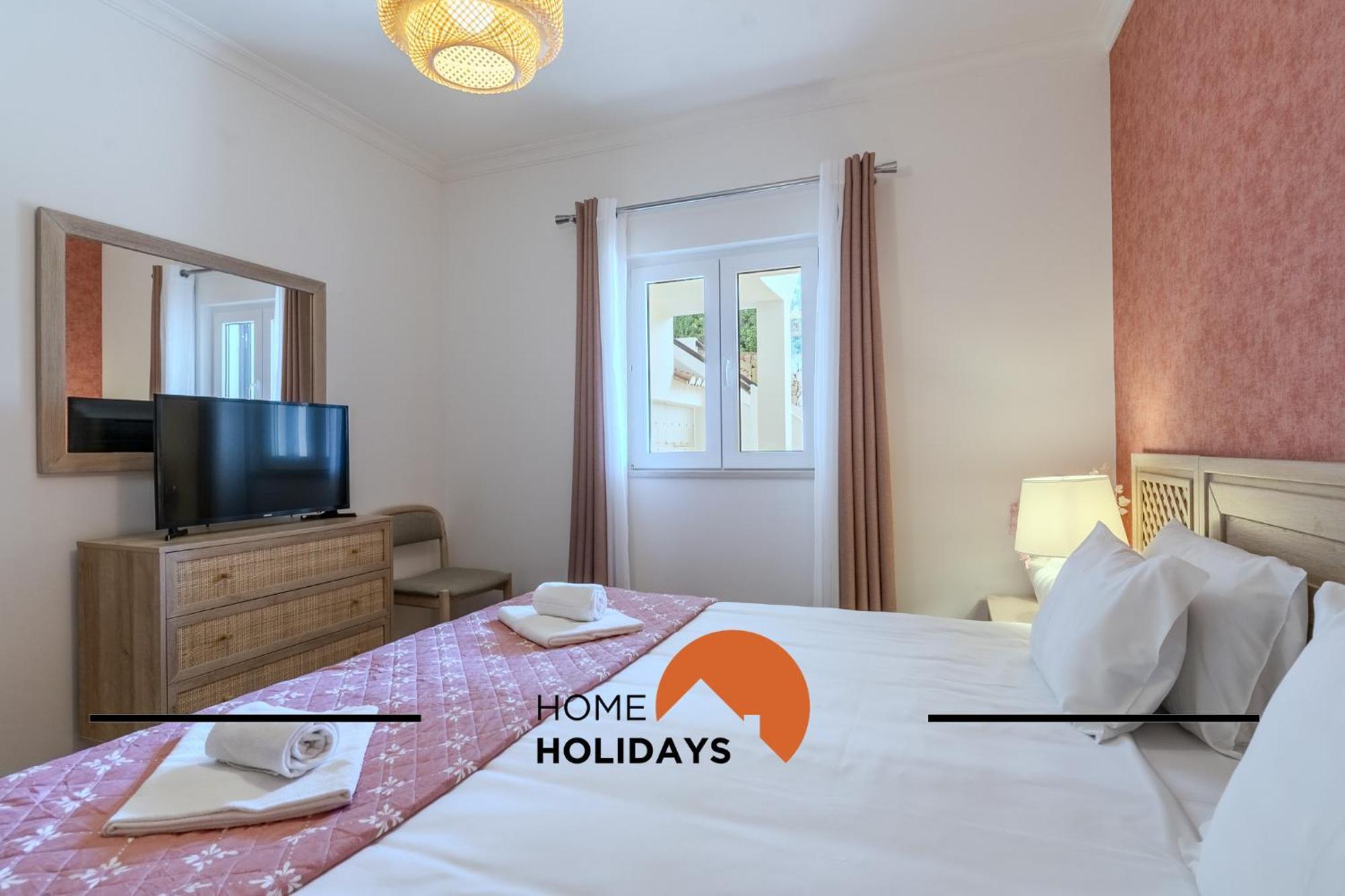 #322 Family By Holidays Albufeira